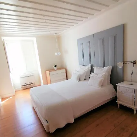 Madalena Hermitage Apartamento *