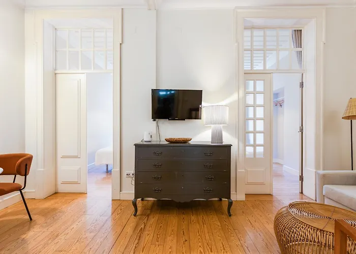 Madalena Hermitage * Lisboa