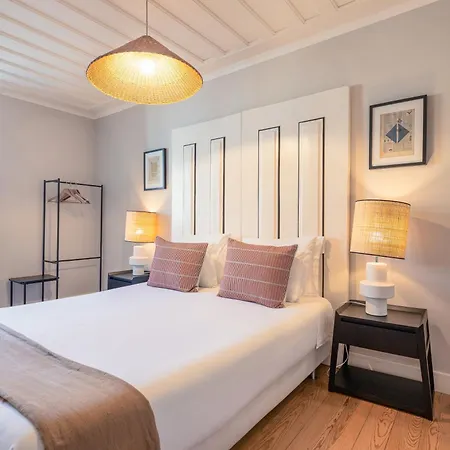 Madalena Hermitage Apartamento *